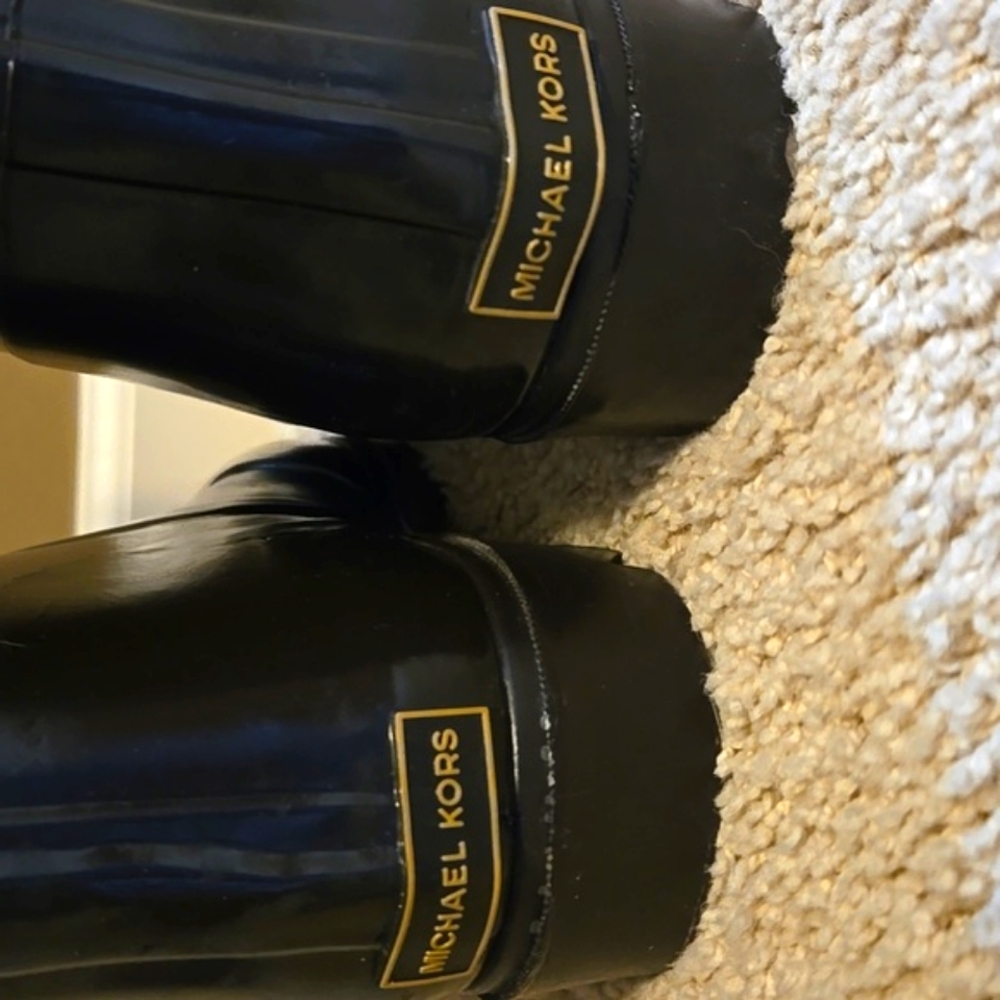 EXCELLENT Michael Kors tall rain boots size 6M brown/tan .. fashion forward - Picture 6 of 10